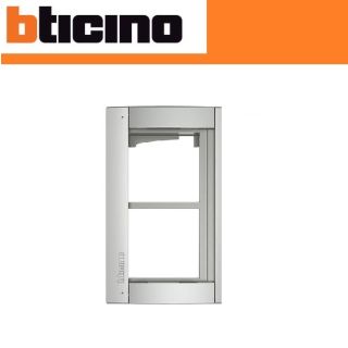 TELAIO SUPPORTO 350221
BTICINO 2 MOD SFERA NEW FINITURA ALLMETAL.