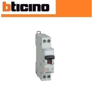 MAGNETOTERMICO 32A FA881C32 CURVA C BTDIN-45 INTERRUTTORE BTICINO