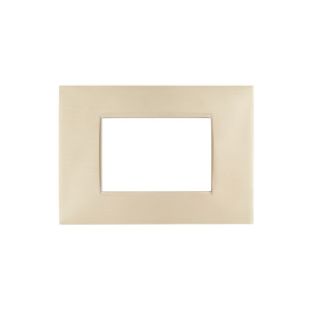PLACCA 3 POSTI PVC COMPATIBILE BTICINO LIVING CHAMPAGNE.