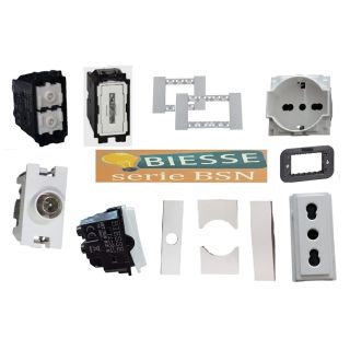 COMPATIBILE SERIE NOW BTICINO PRESA SCHUKO NERO BIANCO USB COVER