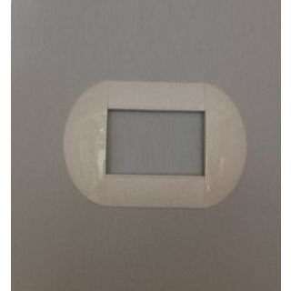 BTICINO LIVINGLIGHT PLACCA TONDA 3 MODULI PVC LNB4803BI BIANCA