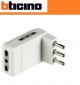 ADATTATORE BTICINO SALVASPAZIO 3 PRESE 10/16A+SPINA 16A S3606DE BIANCO