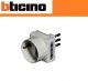 ADATTATORE TRIS BTICINO SPINA GRANDE 1 PRESA TED+2 PRESE 10A S3610DE