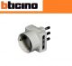 ADATTATORE BTICINO SPINA PICCOLA 1 PRESA TED+2 PRESE 10/16A S3611DE