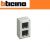 CUSTODIA VERTICALE 4 MODULI IP40 DA PARETE BTICINO MATIX 25404/2V