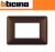 PLACCA 3 POSTI BTICINO MATIX COLORE MARRONE CAFFE AM4803TGG